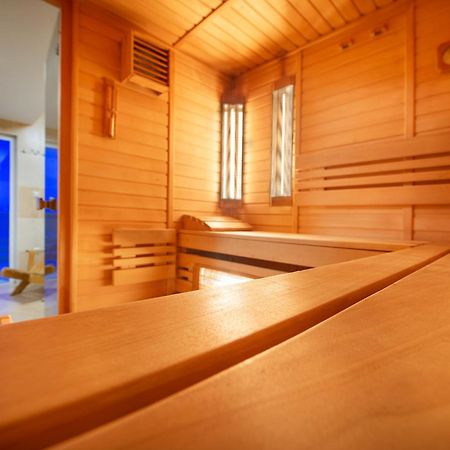 Hotel Podhrad Hluboká nad Vltavou Екстериор снимка
