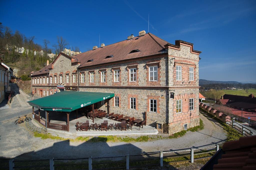 Hotel Podhrad Hluboká nad Vltavou Екстериор снимка