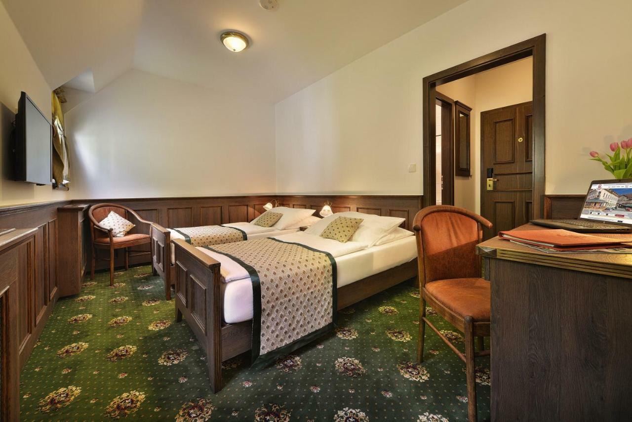 Hotel Podhrad Hluboká nad Vltavou Екстериор снимка
